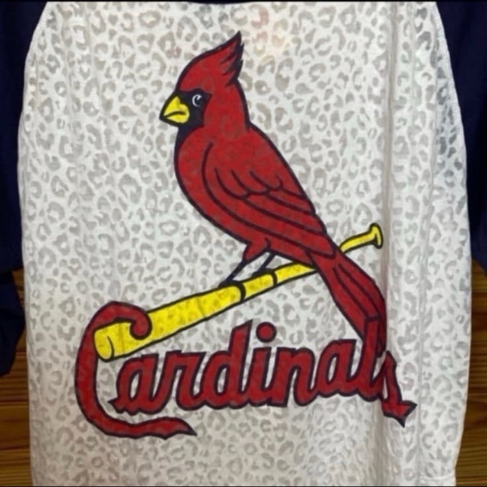 Victoria's Secret PINK x mlb cardinals limited edition leopard baseball tee NEW - Picture 2 of 5